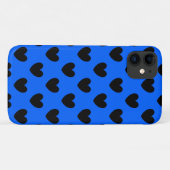 Schwarze Polka Herzen auf blau Case-Mate iPhone Hülle (Rückseite (Horizontal))