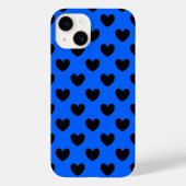Schwarze Polka Herzen auf blau Case-Mate iPhone Hülle (Rückseite)