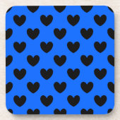 Schwarze Polka Herzen auf blau Getränkeuntersetzer (Vorderseite)