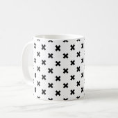 Schwarze Polka-Kreuze auf Weiß Kaffeetasse (Vorderseite Links)