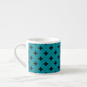 Schwarze Polka kreuzt auf aquamarin Espressotasse