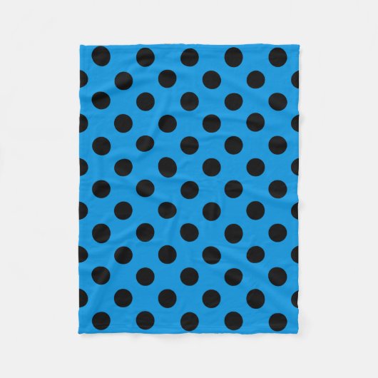 Schwarze Polka Punkte am Himmel blau Fleecedecke (Vorderseite)