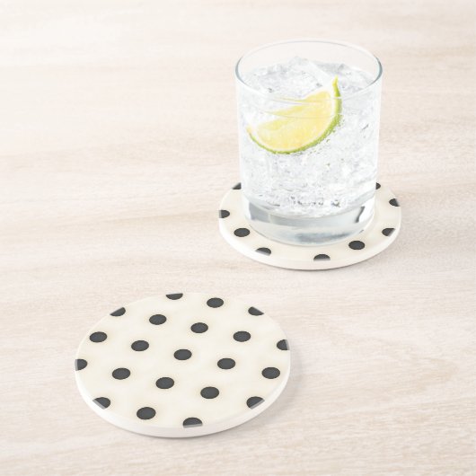 Schwarze Polka Punkte auf antiken Weiß erschüttert Getränkeuntersetzer (Seite)