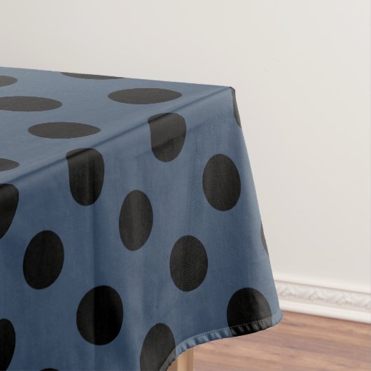 Schwarze Polka-Punkte auf grau-blau Tischdecke (Beispiel)