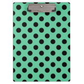 Schwarze Polka Punkte auf Minzgrün Klemmbrett (Vorderseite)