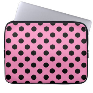 Schwarze Polka-Punkte auf Rosa Laptopschutzhülle