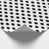 Schwarze Polka Punkte auf weiß Geschenkpapier (Ecke)
