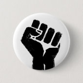 Schwarze Protestfaust Button (Vorderseite)