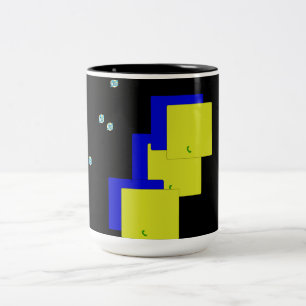 schwarze quadratisch gestaltete Tasse