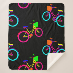 Schwarze Regenbogenbikes farbenfrohe Fahrräder Sherpadecke