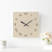 Schwarze römische Zahlen auf Beige Wccn Quadratische Wanduhr (Zuhause)