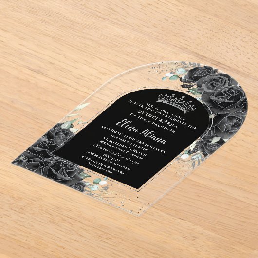 Schwarze Rose Blütensilber Quinceanera Sweet 16 Acryleinladungen (Ablage )