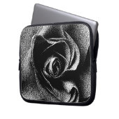 SCHWARZE ROSE LAPTOPSCHUTZHÜLLE (Vorderseite Links)