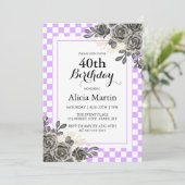 Schwarze Rose Mauve & White Checkered Geburtstag Einladung (Stehend Vorderseite)