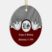 Schwarze, rote, weiße liebende Tauben-Initialen Keramikornament (Rechts)