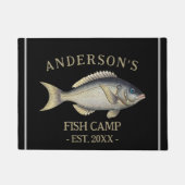 Schwarze Rustikale Personalisierte Fischereikabine Fußmatte (Vorderseite)