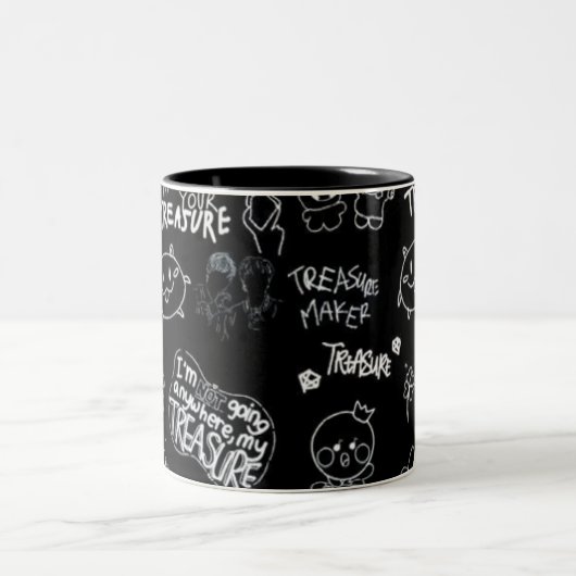 Schwarze Schablonenfigur Muster Tasse | Lustig Min (Mittel)