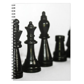 Schwarze Schach-Zahl bessert Perspektive aus Notizblock