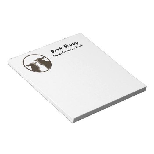 Schwarze Schafsausrüstung im Sepia Notizblock (angewinkelt)
