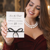 Schwarze Schleife mit Perle im Stil des alten Geld Save The Date