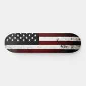 Schwarze Schmutz-amerikanische Flagge Skateboard (Horizontal)