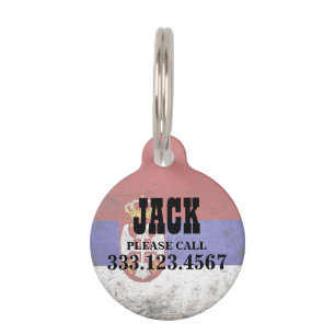 Schwarze Schmutz-Serbien-Flagge Haustiermarke