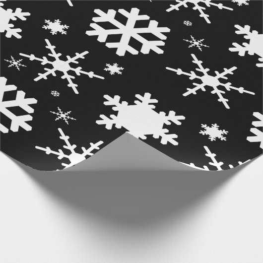 Schwarze Schneeflocken Geschenkpapier (Ecke)