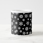 Schwarze Schneeflocken Jumbo-Tasse (Vorderseite)