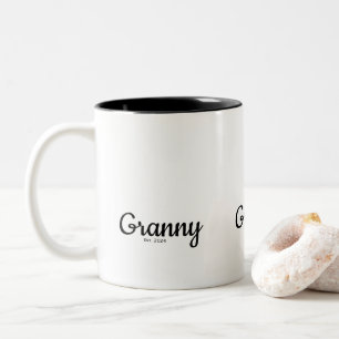 Schwarze Schrift etablierte Oma Zweifarbige Tasse