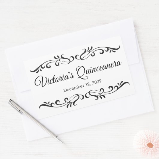 Schwarze Schriftrollen, individuelles Quinceanera- Rechteckiger Aufkleber (Umschlag)