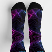 Schwarze Socken mit einem dynamischen, welligen Mu (Oben)