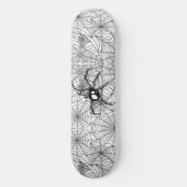 Schwarze Spider - Weiß Skateboard (Vorderseite)