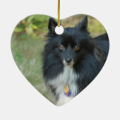 Schwarze Spitz-Hundeverzierung Keramikornament (Hinten)