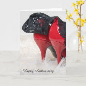 Schwarze Spitzen-Dessous auf roten High Heels Karte (Gelbe Blume)