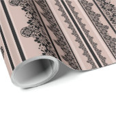 Schwarze Spitzen, offene Arbeiten, brauner Hinterg Geschenkpapier (Rolleneckpunkt)