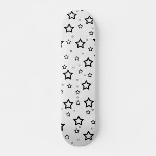 Schwarze Sterne im weißen Hintergrund: Skateboard