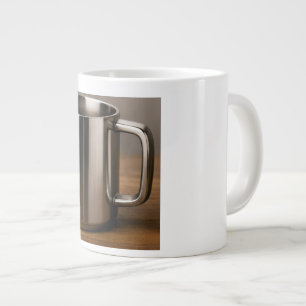 schwarze stilvolle Tasse für Kaffeeliebhaber