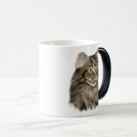 Schwarze Tabby-Maine-Waschbär-Katze Verwandlungstasse (VorderseiteRechts)