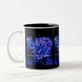 Schwarze Tasse mit lila Hydrangeas (Links)