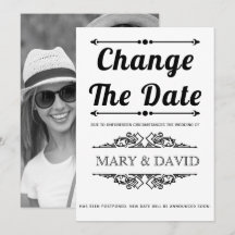 Schwarze Typografie Ändern Sie das Datum Ankündigu