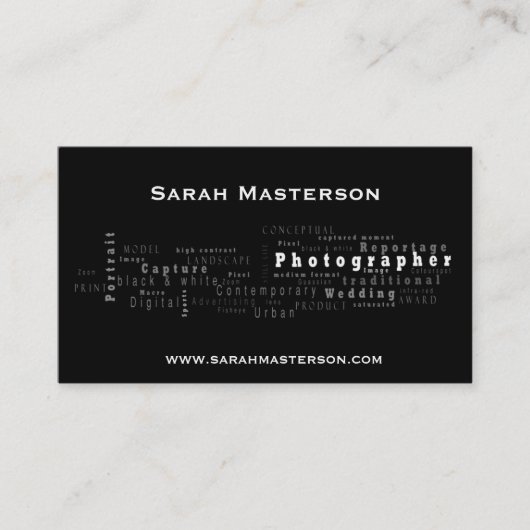 Schwarze typografische Fotograf-Visitenkarte Visitenkarte (Vorderseite)