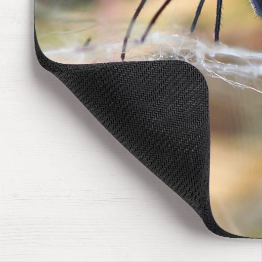 Schwarze u. gelbe Argiope-Garten-Spinne Mousepad (Ecke)