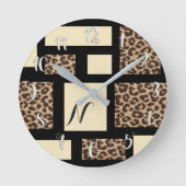 Schwarze u. runde wanduhr (Vorderseite)