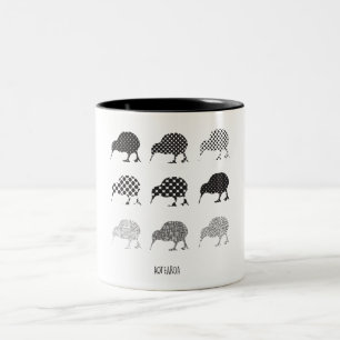 Schwarze u. weiße gemusterte Kiwi-Vögel Zweifarbige Tasse