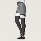Schwarze u. weiße gestreifte Sport-Leggings Leggings (Links)