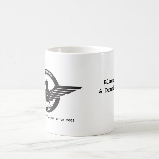 Schwarze u. weiße Tasse (Mittel)