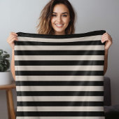 Schwarze und Elfenbeinstreifen | Modernes Bauernha Fleecedecke