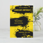 SCHWARZE UND GELBE GRUNDTEXTURE EINLADUNG (Stehend Vorderseite)