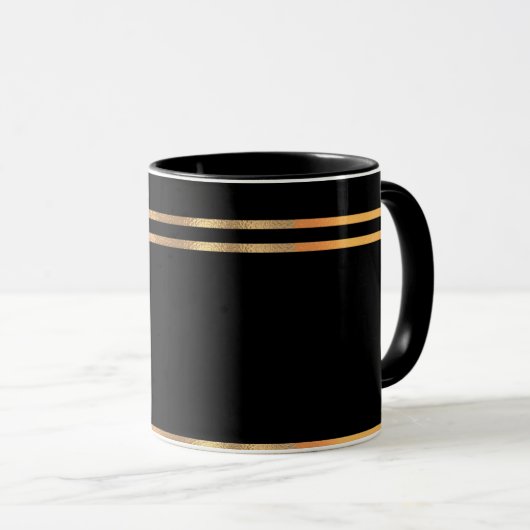 Schwarze und goldene Tasse (VorderseiteRechts)