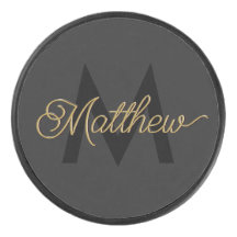 Schwarze und goldene Typografie Hinzufügen von Nam